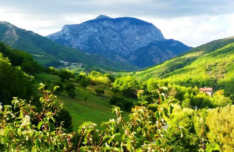 Il-tracciato-di-Scheggia-Pascelupo-Viaggiare-in-Umbria