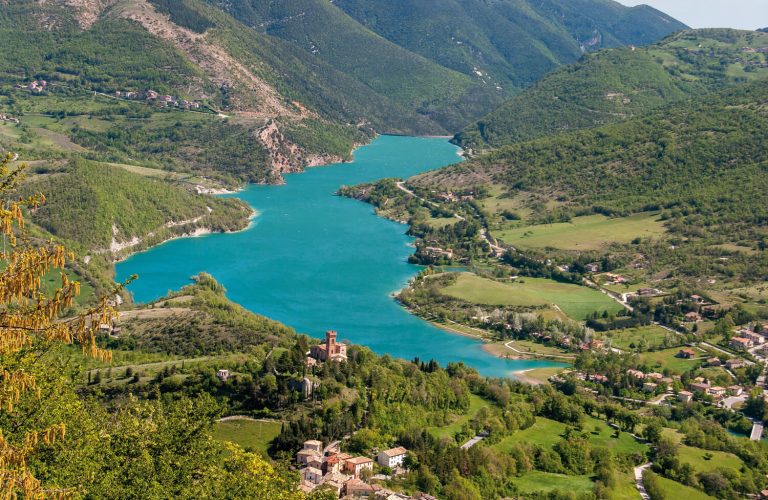 Lago-di-Fiastra